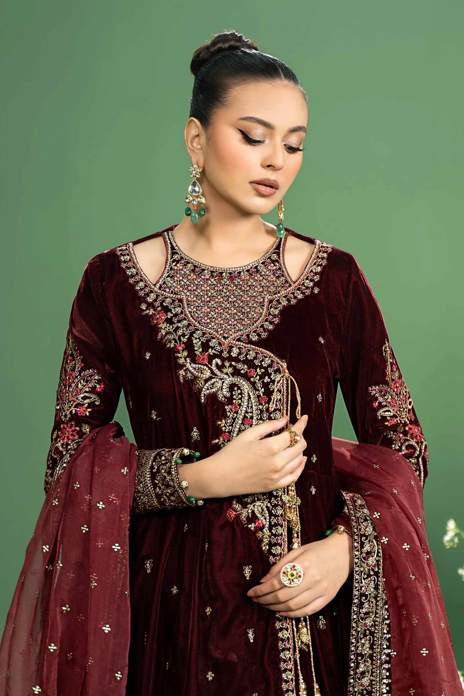 3 Piece Embroidered Velvet Suit | SF-W24-02