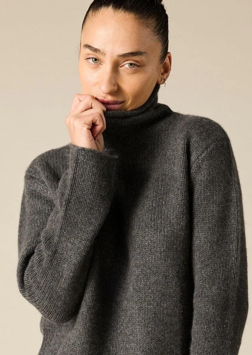 Cashmere Frankie Relaxed Funnel Neck in Charcoal Marle Grey