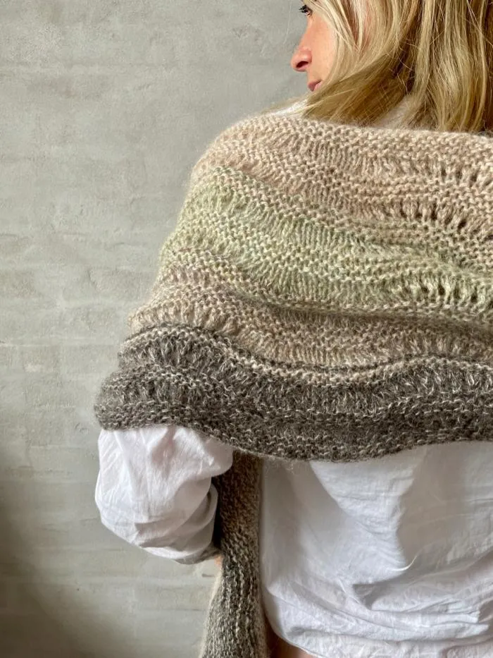 Easy Peasy 'Øguf' scarf, by Bettina Birch and Katrine Hannibal for Önling, knitting pattern